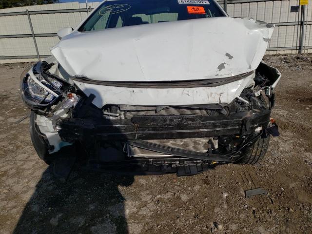 Photo 8 VIN: KMHCT4AE1HU276032 - HYUNDAI ACCENT SE 