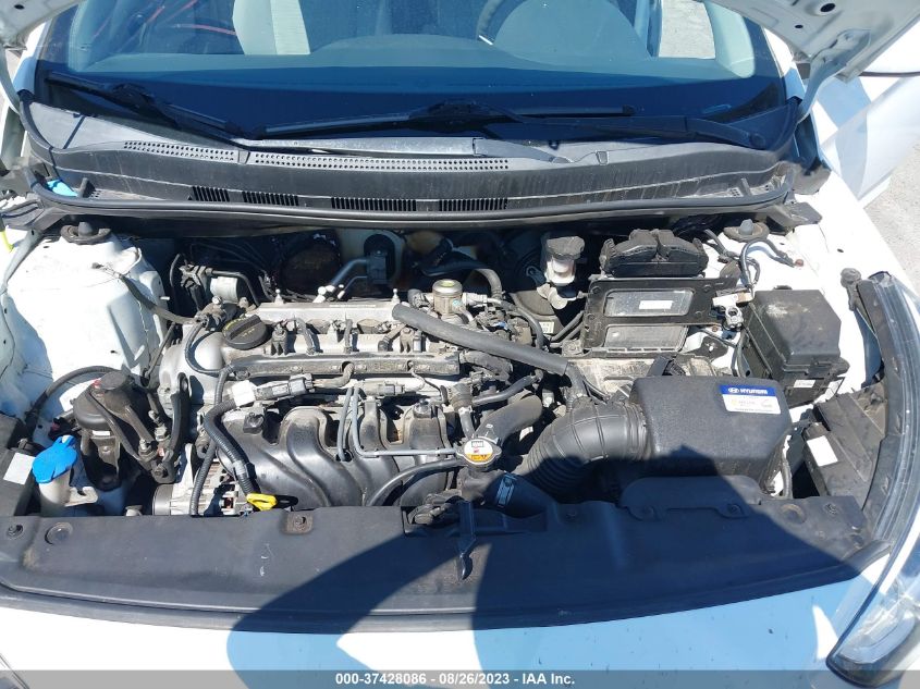 Photo 9 VIN: KMHCT4AE1HU315590 - HYUNDAI ACCENT 