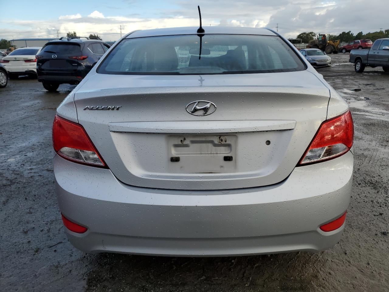 Photo 5 VIN: KMHCT4AE1HU340179 - HYUNDAI ACCENT 