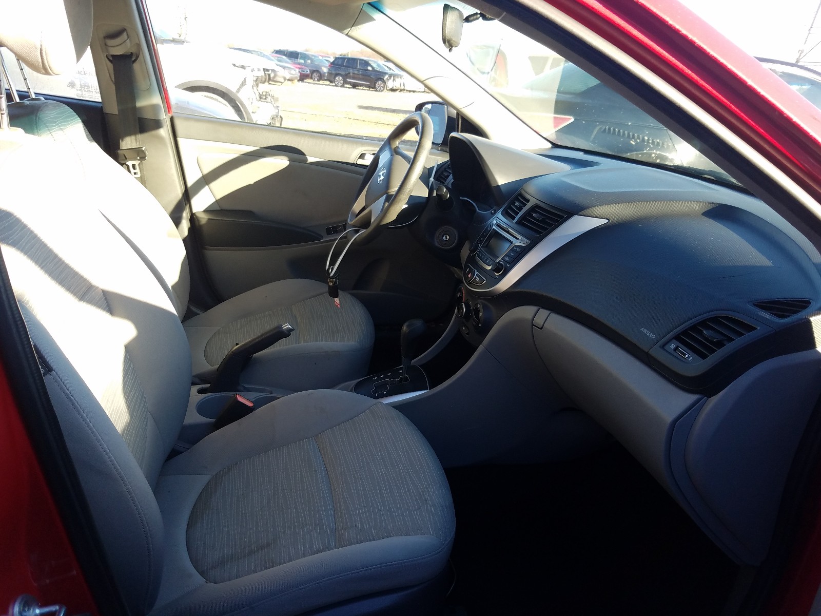 Photo 4 VIN: KMHCT4AE2FU899950 - HYUNDAI ACCENT GLS 