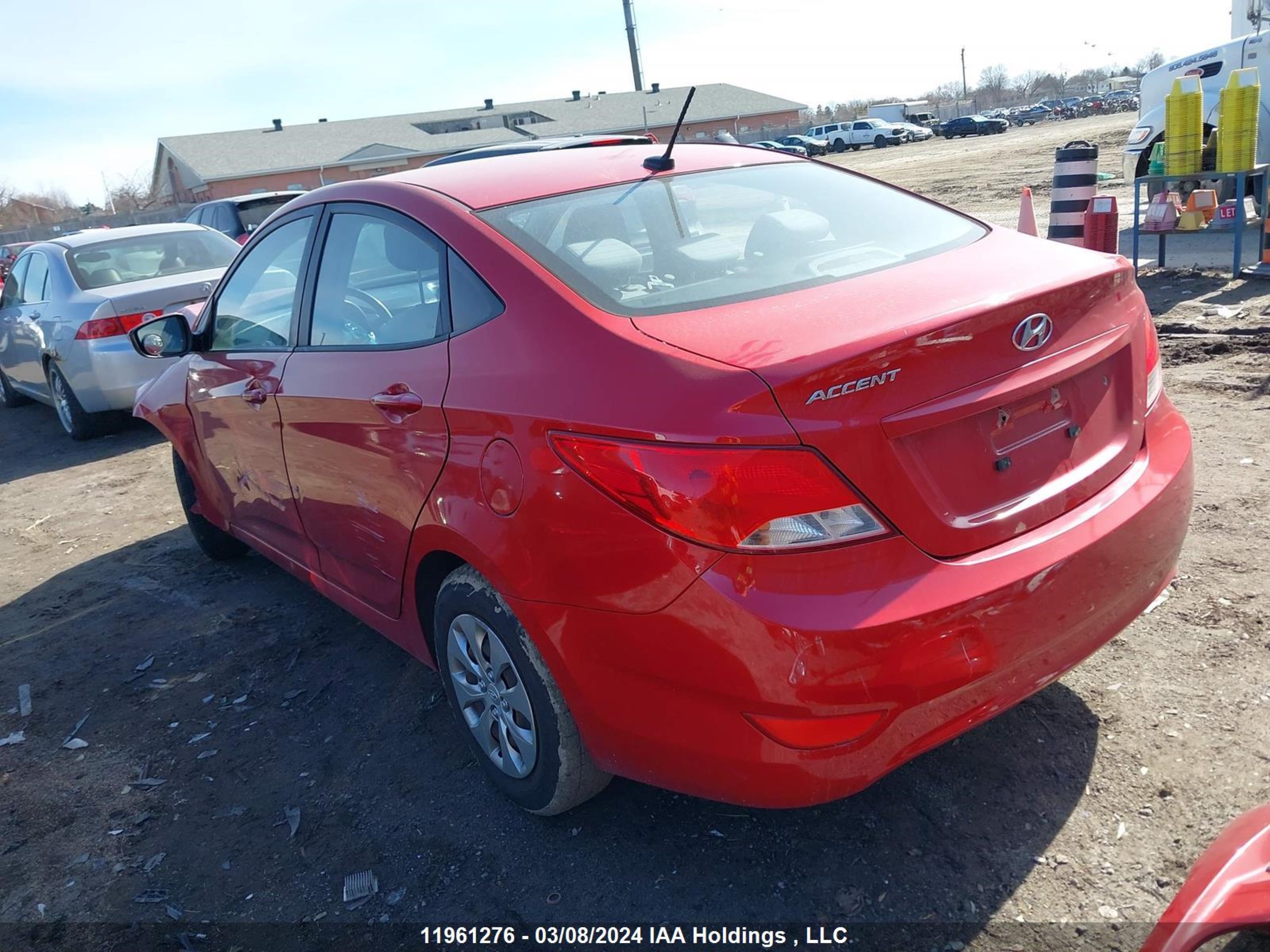 Photo 2 VIN: KMHCT4AE2FU913300 - HYUNDAI ACCENT 