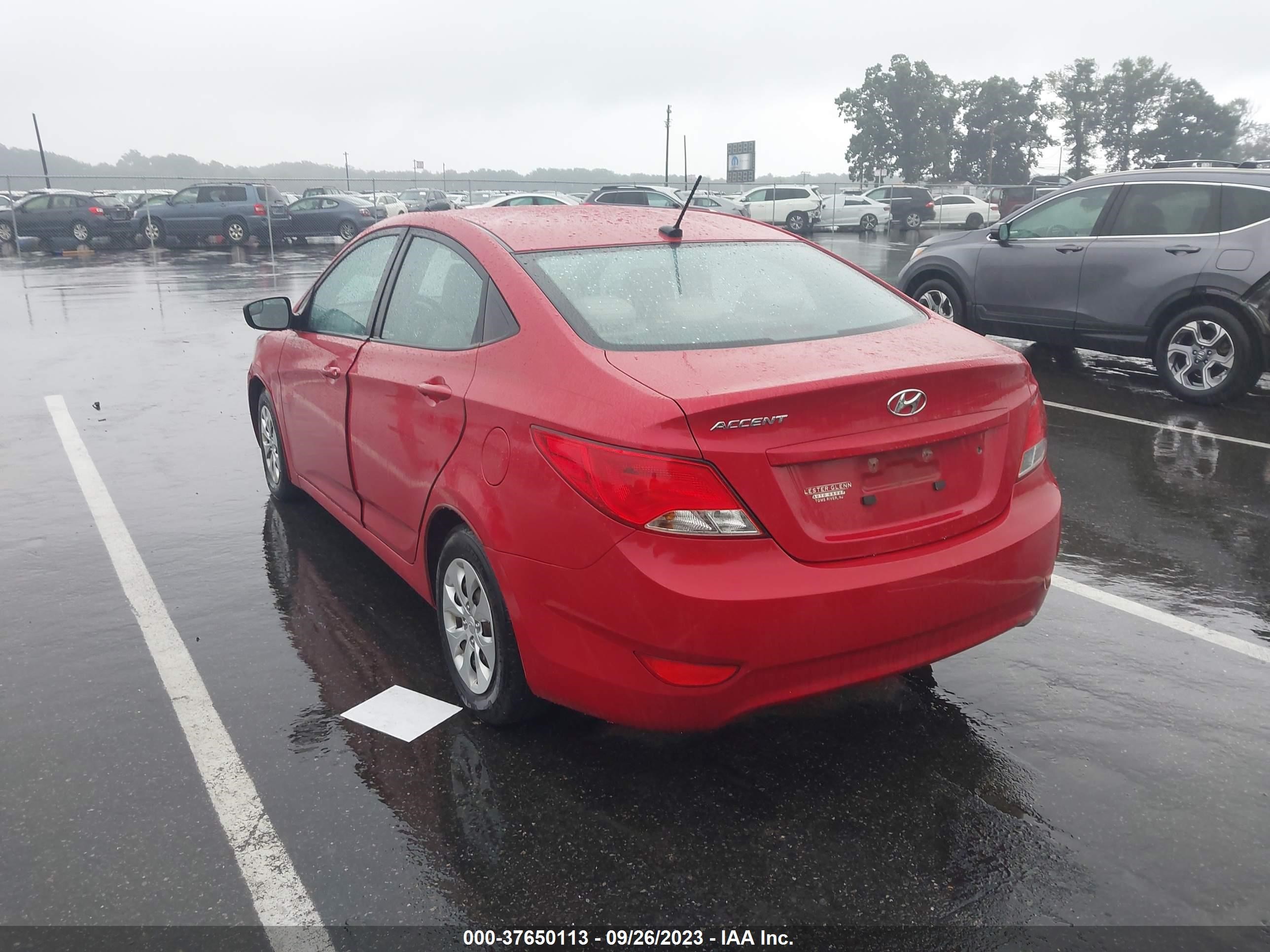 Photo 2 VIN: KMHCT4AE2FU916830 - HYUNDAI ACCENT 