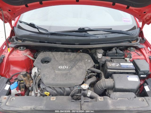 Photo 9 VIN: KMHCT4AE2GU015913 - HYUNDAI ACCENT 