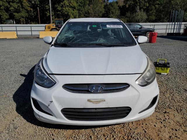 Photo 4 VIN: KMHCT4AE2GU107751 - HYUNDAI ACCENT SE 