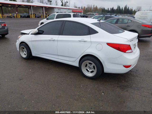 Photo 2 VIN: KMHCT4AE2GU117258 - HYUNDAI ACCENT 