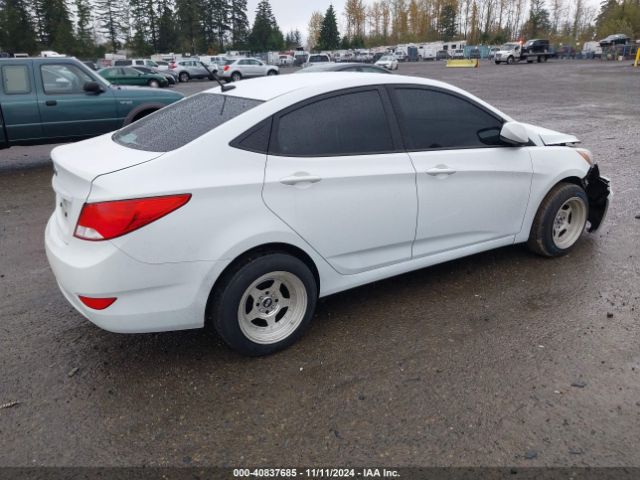 Photo 3 VIN: KMHCT4AE2GU117258 - HYUNDAI ACCENT 