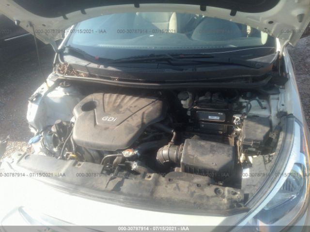 Photo 9 VIN: KMHCT4AE2GU118815 - HYUNDAI ACCENT 