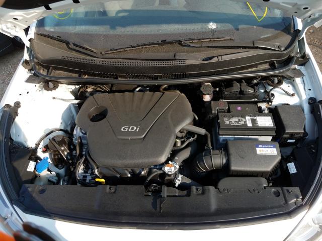 Photo 6 VIN: KMHCT4AE2GU120144 - HYUNDAI ACCENT SE 