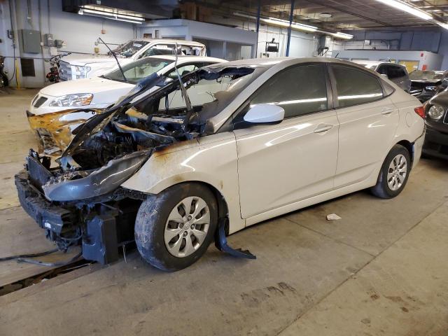 Photo 0 VIN: KMHCT4AE2GU156612 - HYUNDAI ACCENT SE 