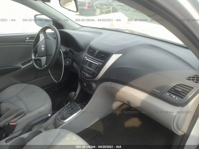 Photo 4 VIN: KMHCT4AE2GU983087 - HYUNDAI ACCENT 