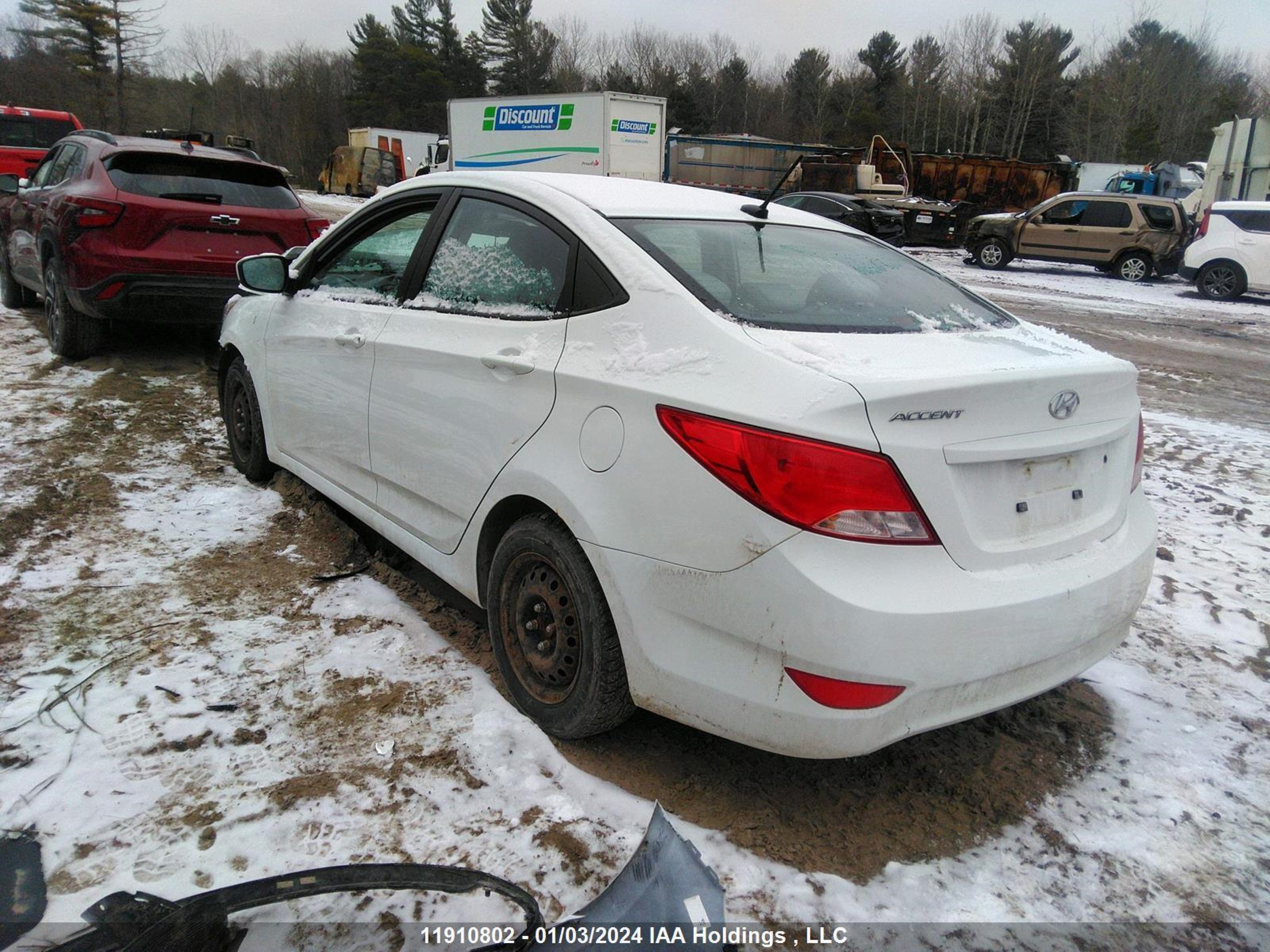 Photo 2 VIN: KMHCT4AE2GU987673 - HYUNDAI ACCENT 