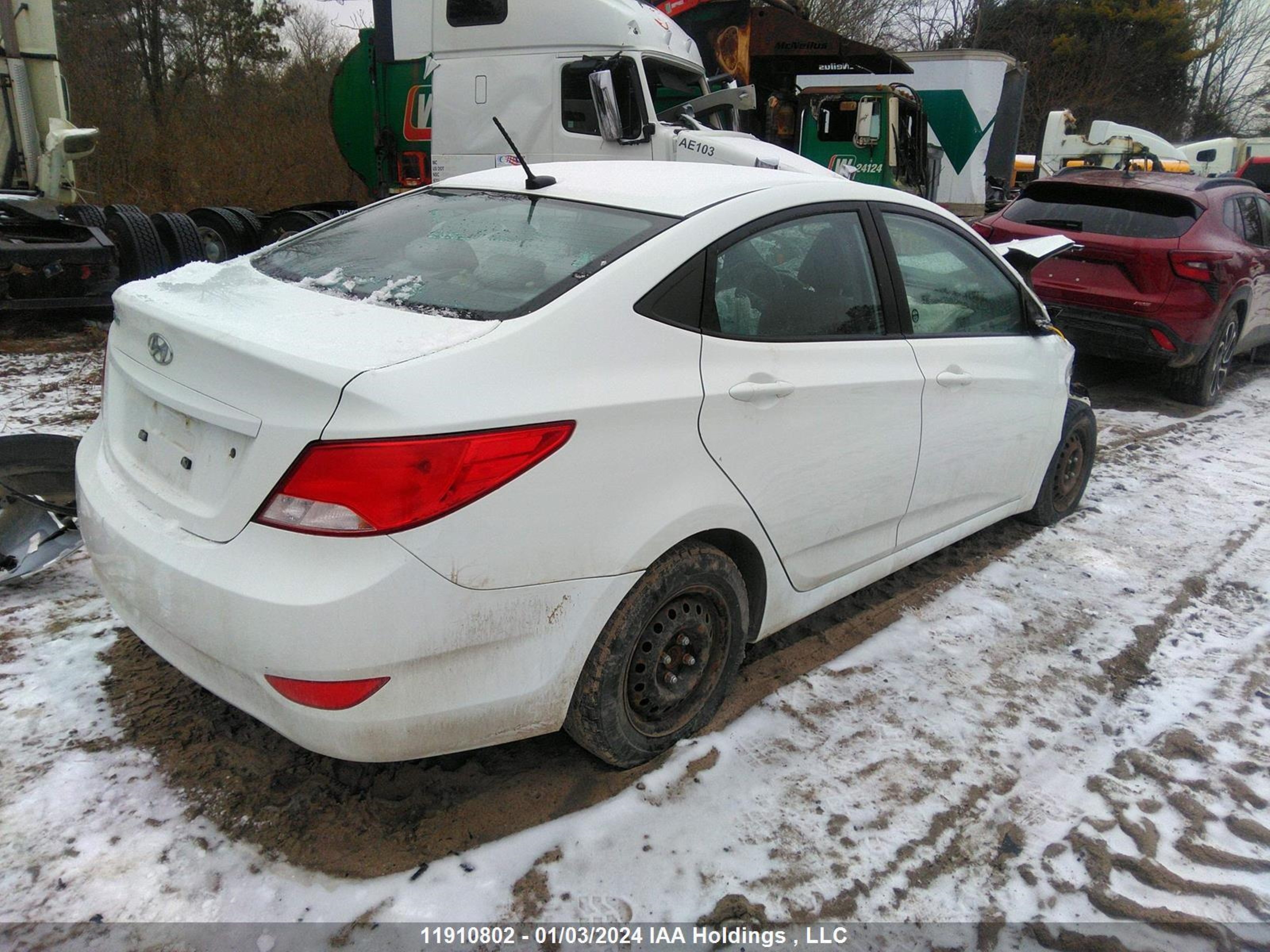 Photo 3 VIN: KMHCT4AE2GU987673 - HYUNDAI ACCENT 