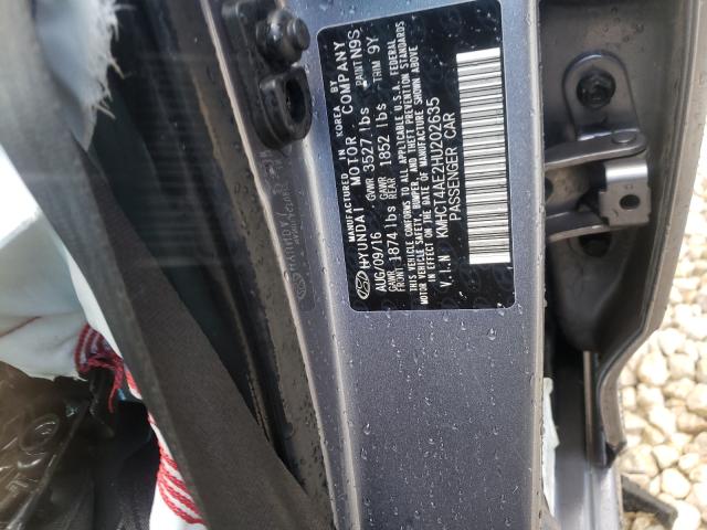 Photo 9 VIN: KMHCT4AE2HU202635 - HYUNDAI ACCENT SE 