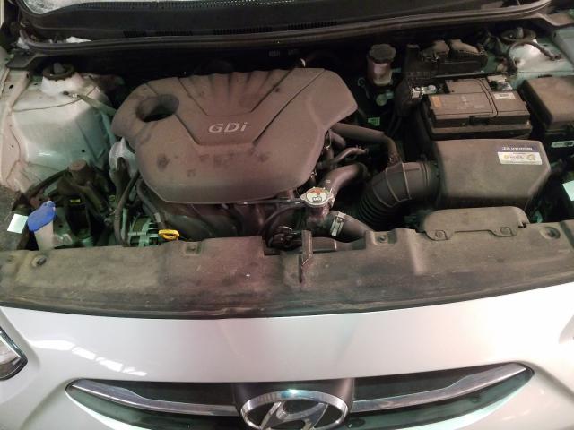 Photo 6 VIN: KMHCT4AE2HU230340 - HYUNDAI ACCENT SE 