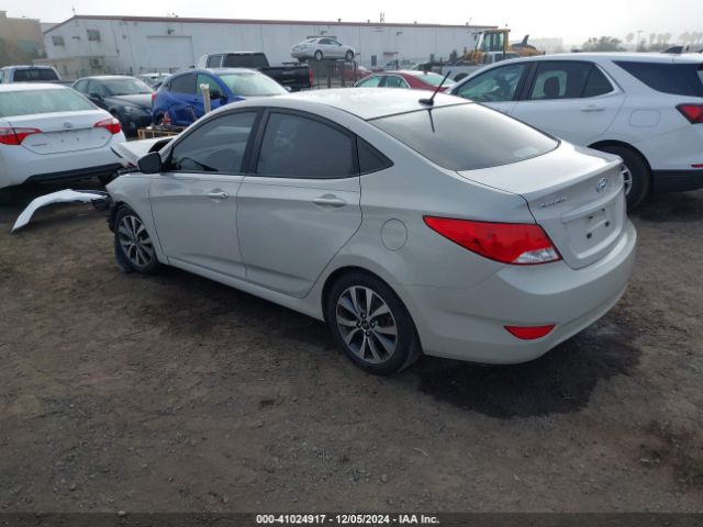 Photo 2 VIN: KMHCT4AE2HU264293 - HYUNDAI ACCENT 