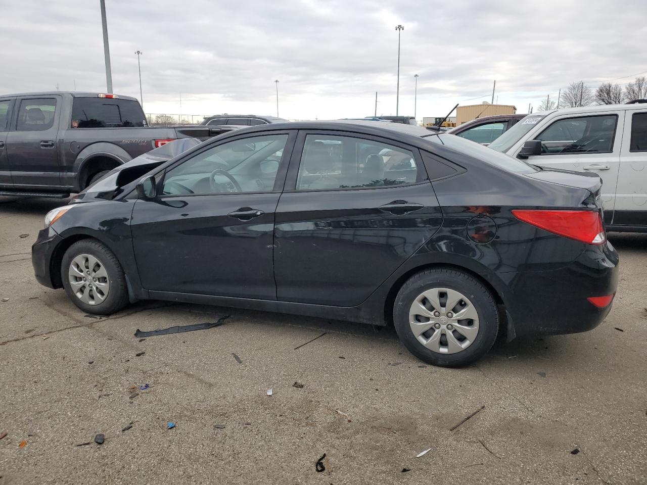 Photo 1 VIN: KMHCT4AE2HU268618 - HYUNDAI ACCENT 