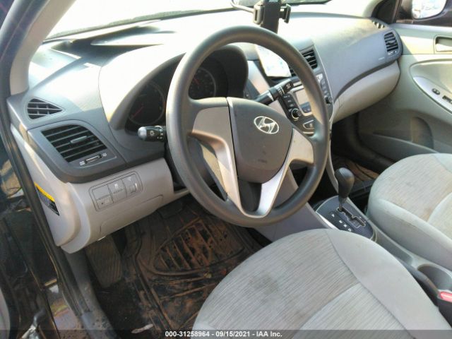 Photo 4 VIN: KMHCT4AE2HU375278 - HYUNDAI ACCENT 