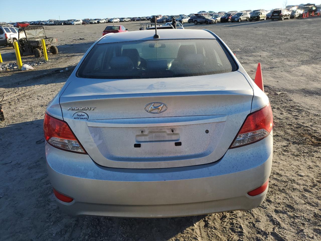 Photo 5 VIN: KMHCT4AE3EU724671 - HYUNDAI ACCENT 