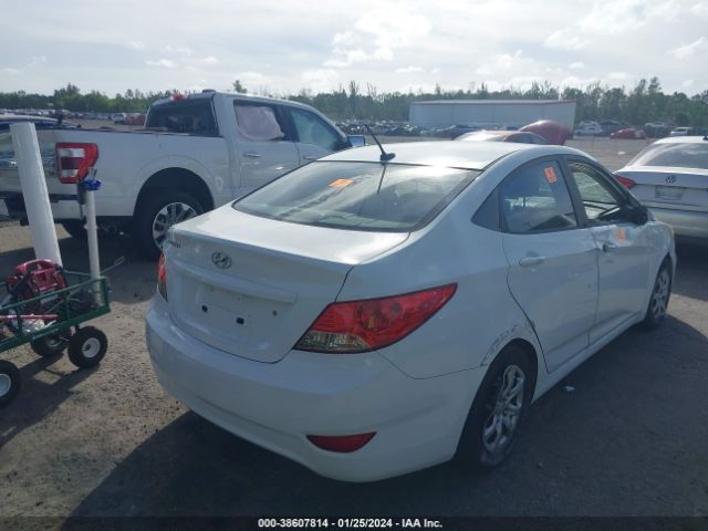 Photo 3 VIN: KMHCT4AE3EU743401 - HYUNDAI ACCENT 