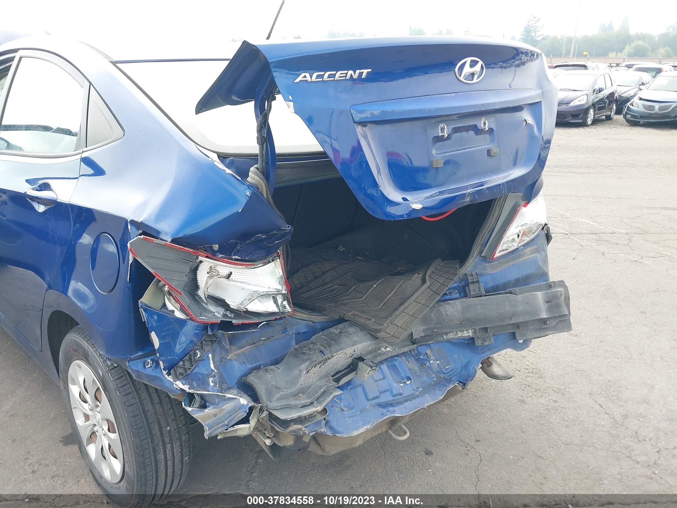 Photo 5 VIN: KMHCT4AE3GU018996 - HYUNDAI ACCENT 