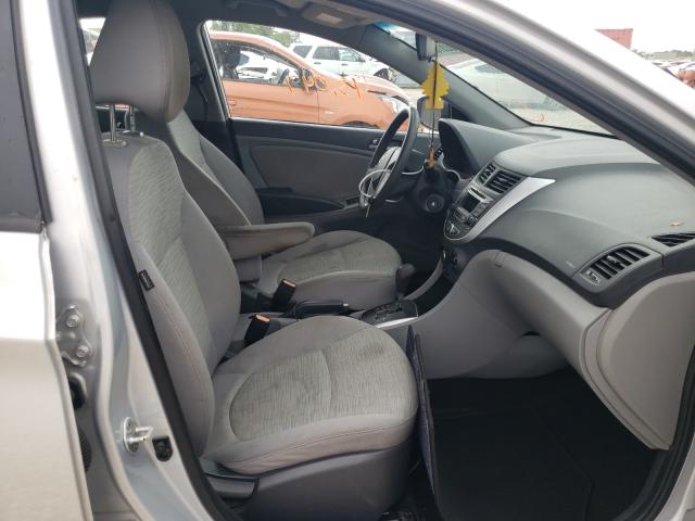 Photo 4 VIN: KMHCT4AE3GU054493 - HYUNDAI ACCENT SE 