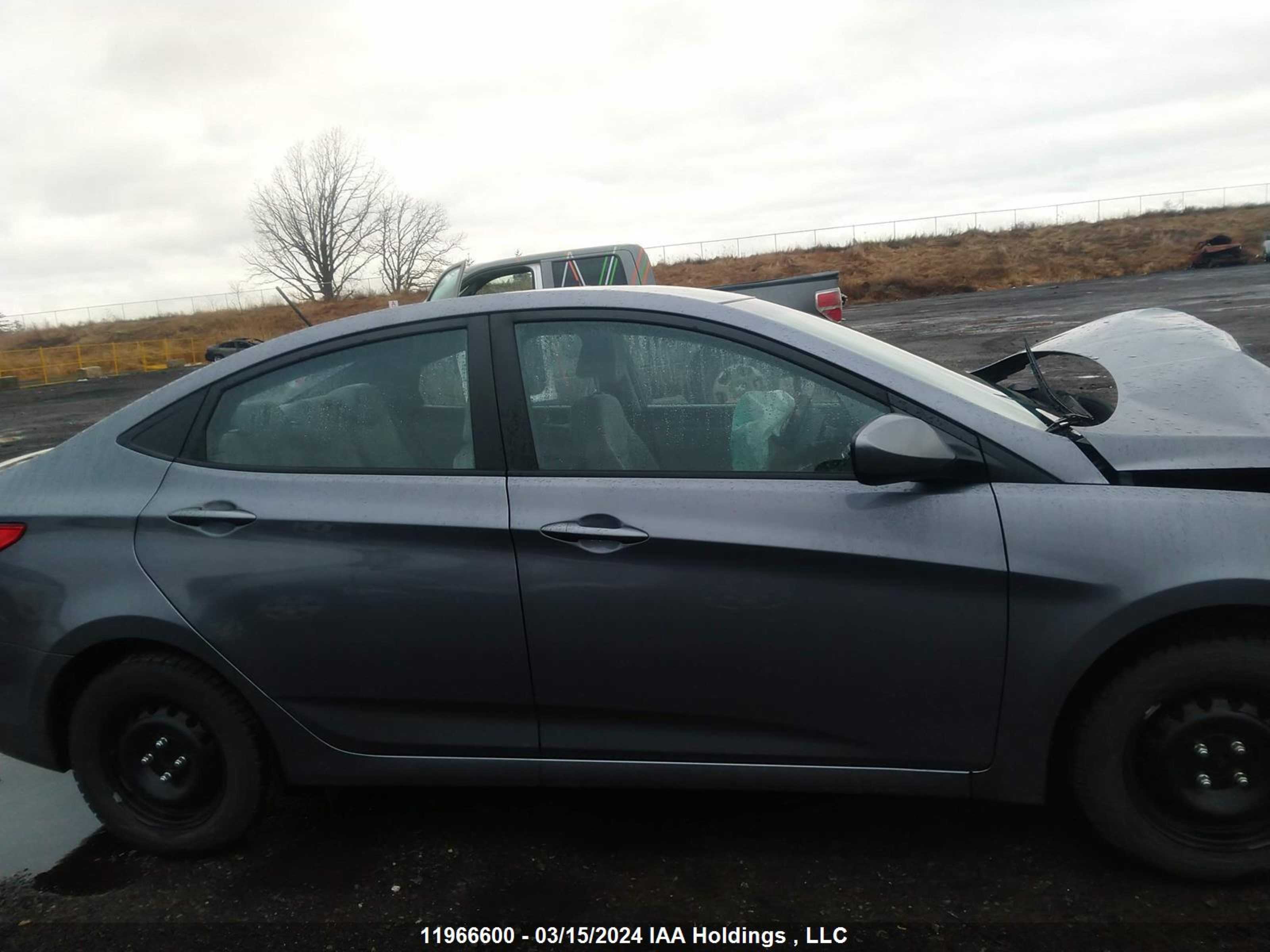 Photo 13 VIN: KMHCT4AE3GU079118 - HYUNDAI ACCENT 