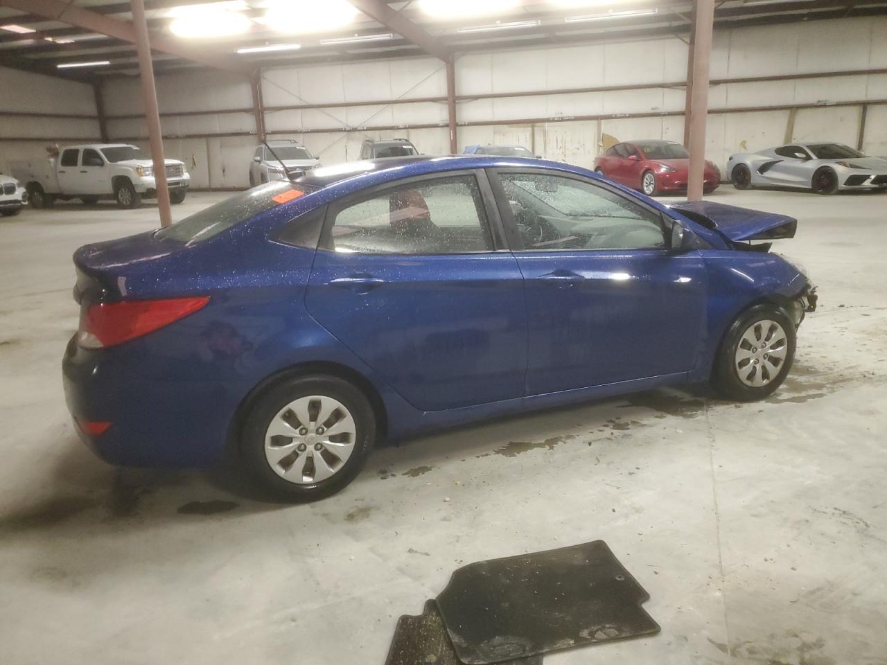 Photo 2 VIN: KMHCT4AE3GU139155 - HYUNDAI ACCENT 