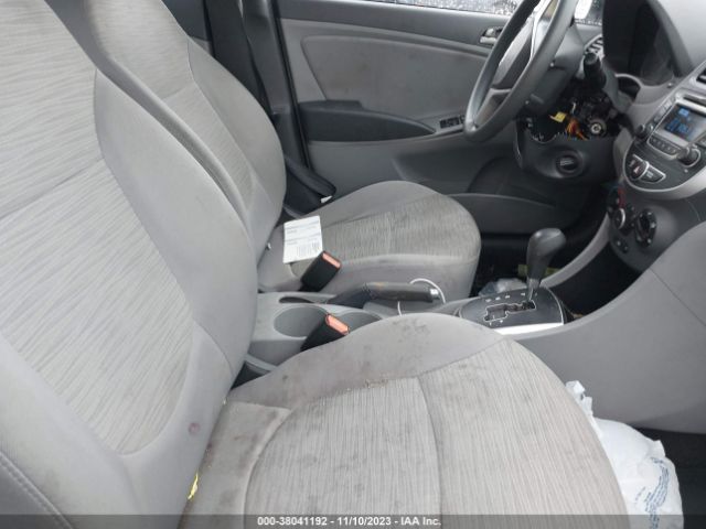 Photo 4 VIN: KMHCT4AE3GU160863 - HYUNDAI ACCENT 