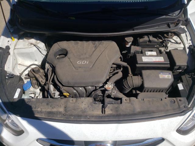 Photo 6 VIN: KMHCT4AE3GU967223 - HYUNDAI ACCENT SE 