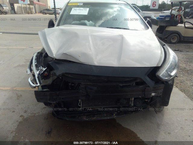 Photo 5 VIN: KMHCT4AE3GU989447 - HYUNDAI ACCENT 