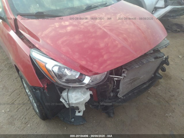 Photo 5 VIN: KMHCT4AE3HU185876 - HYUNDAI ACCENT 