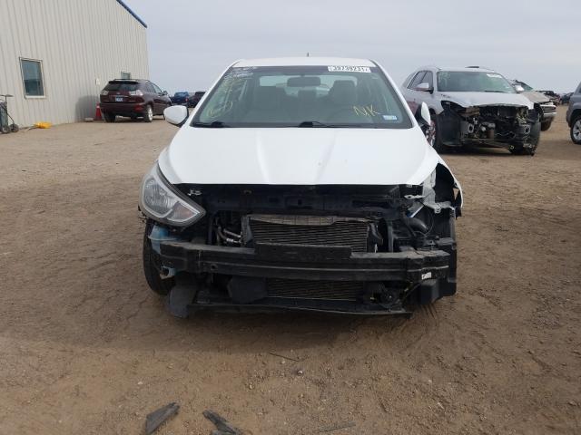 Photo 8 VIN: KMHCT4AE3HU204863 - HYUNDAI ACCENT SE 