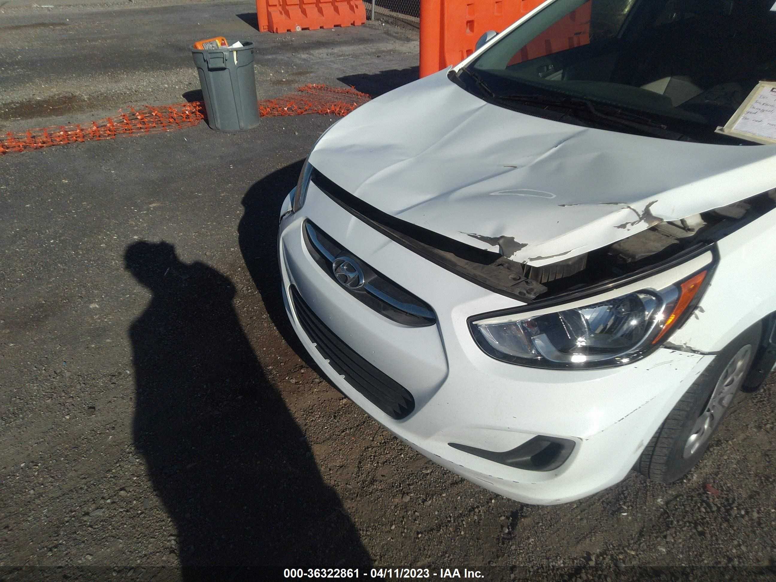 Photo 5 VIN: KMHCT4AE3HU246143 - HYUNDAI ACCENT 