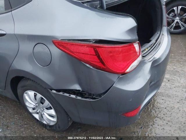 Photo 5 VIN: KMHCT4AE3HU273777 - HYUNDAI ACCENT 