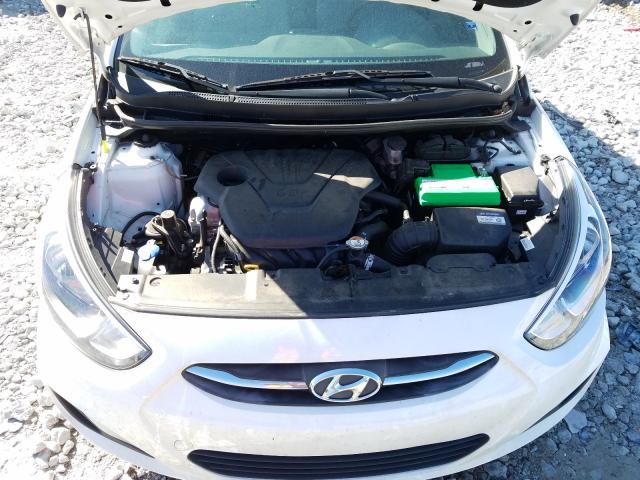 Photo 6 VIN: KMHCT4AE3HU325232 - HYUNDAI ACCENT SE 