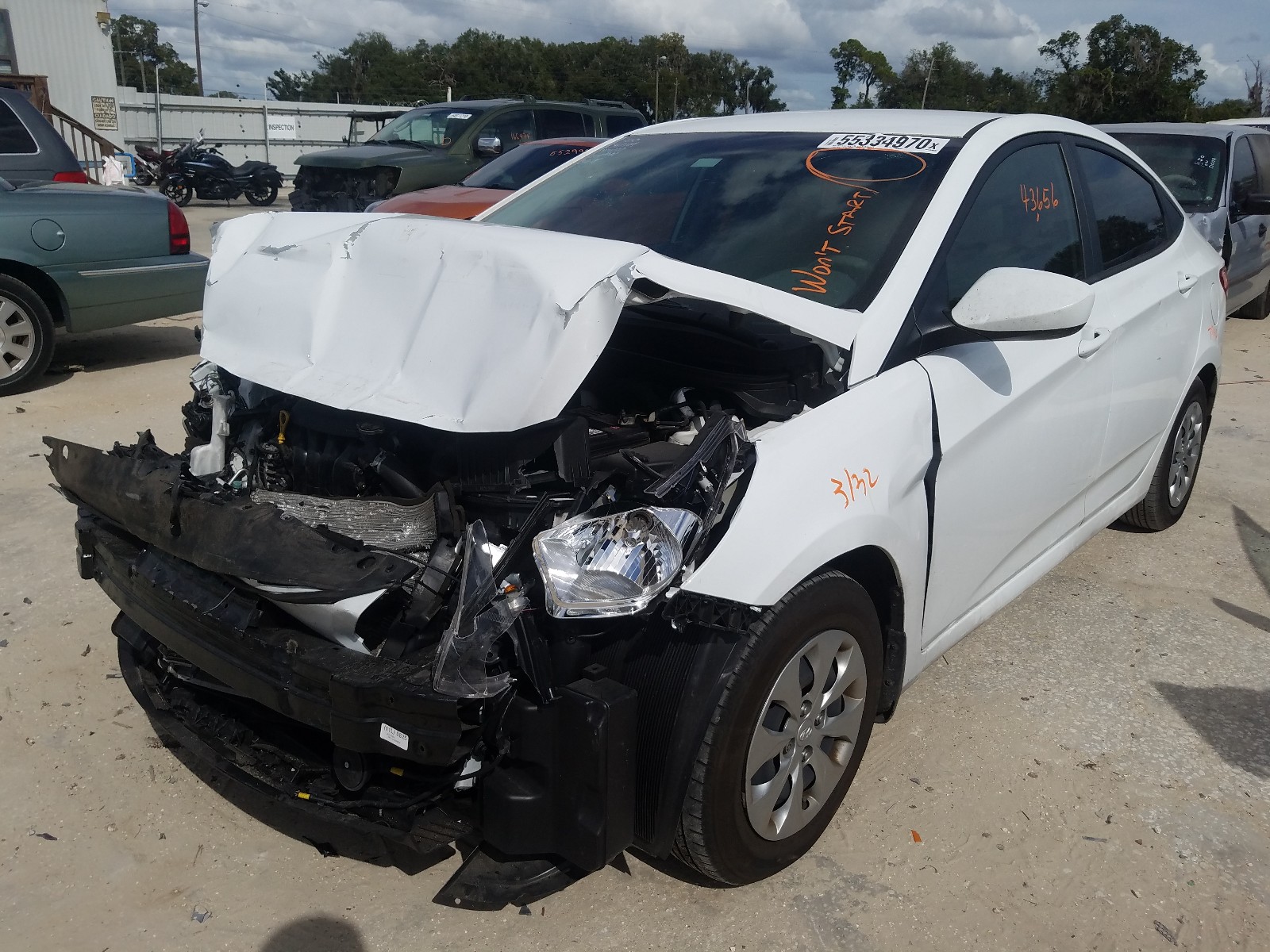 Photo 1 VIN: KMHCT4AE3HU341608 - HYUNDAI ACCENT SE 