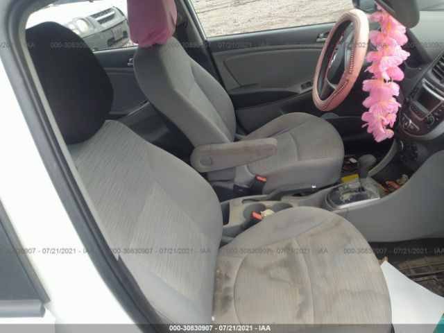 Photo 4 VIN: KMHCT4AE3HU380652 - HYUNDAI ACCENT 