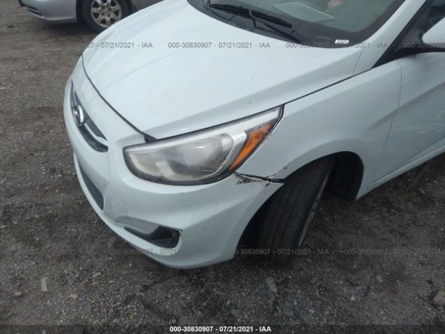 Photo 5 VIN: KMHCT4AE3HU380652 - HYUNDAI ACCENT 