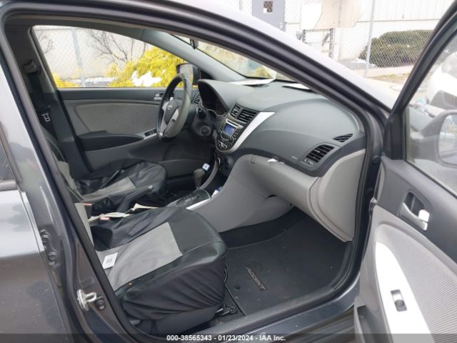 Photo 4 VIN: KMHCT4AE4CU061365 - HYUNDAI ACCENT 