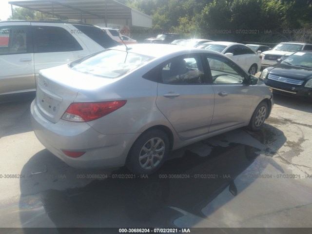 Photo 3 VIN: KMHCT4AE4DU305940 - HYUNDAI ACCENT 