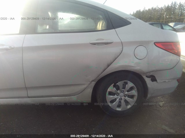 Photo 5 VIN: KMHCT4AE4FU935427 - HYUNDAI ACCENT 