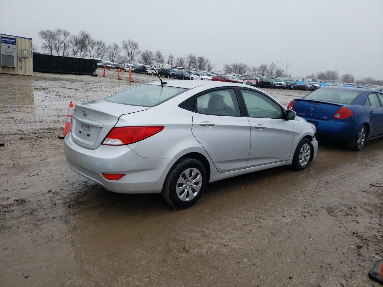 Photo 2 VIN: KMHCT4AE4HU243509 - HYUNDAI ACCENT 