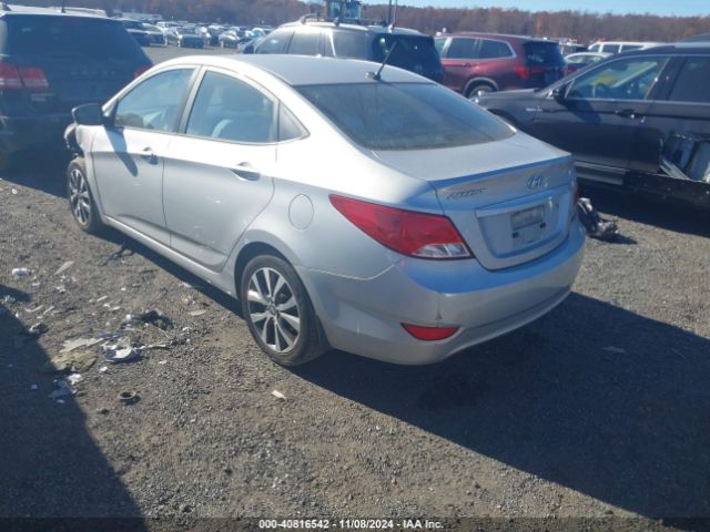 Photo 2 VIN: KMHCT4AE4HU330228 - HYUNDAI ACCENT 