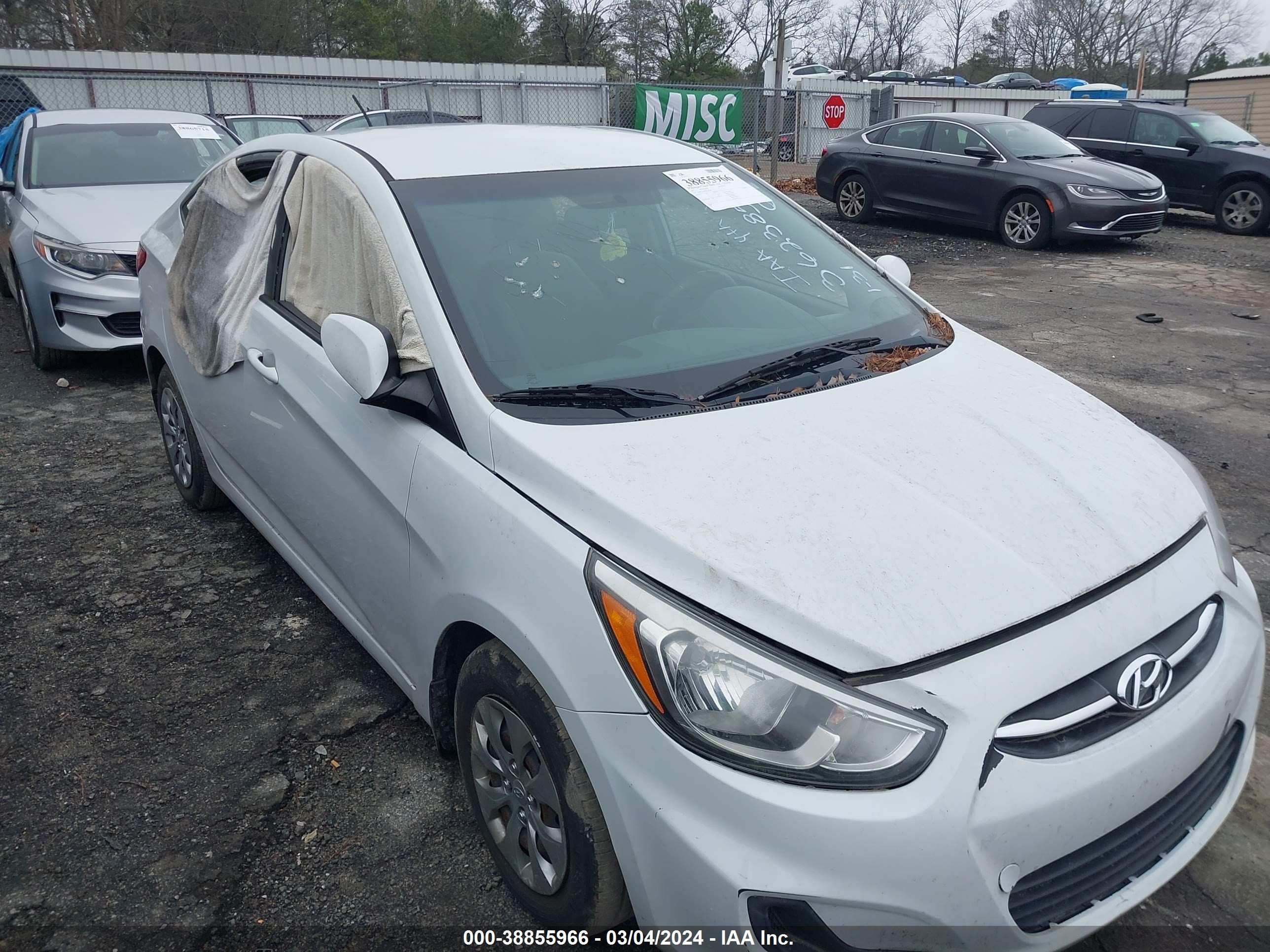 Photo 5 VIN: KMHCT4AE4HU362385 - HYUNDAI ACCENT 