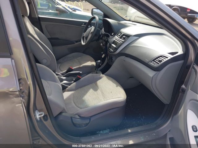 Photo 4 VIN: KMHCT4AE4HU369708 - HYUNDAI ACCENT 