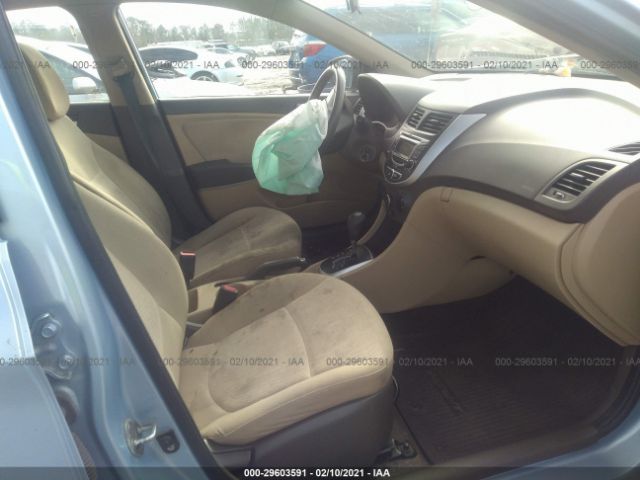 Photo 4 VIN: KMHCT4AE5CU188836 - HYUNDAI ACCENT 