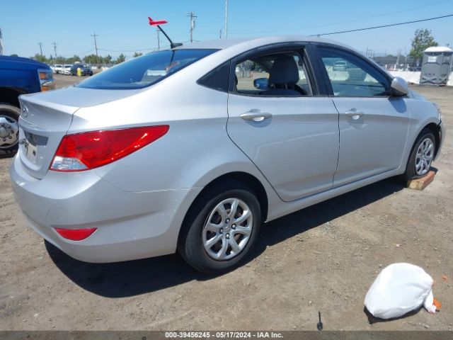 Photo 3 VIN: KMHCT4AE5CU203948 - HYUNDAI ACCENT 