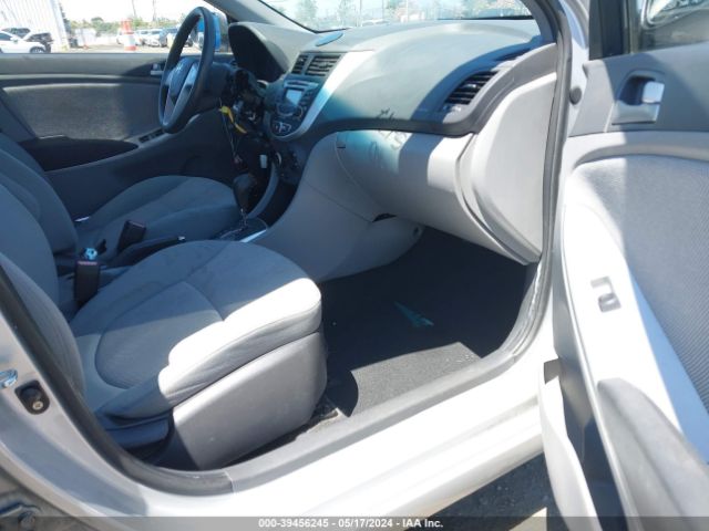 Photo 4 VIN: KMHCT4AE5CU203948 - HYUNDAI ACCENT 