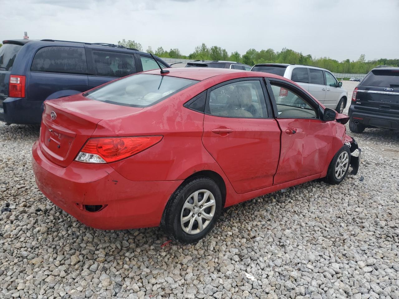 Photo 2 VIN: KMHCT4AE5CU253829 - HYUNDAI ACCENT 