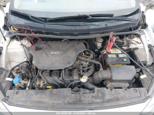 Photo 9 VIN: KMHCT4AE5DU286184 - HYUNDAI ACCENT 